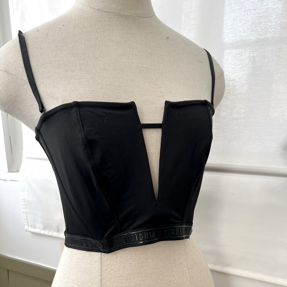 Victoria’s Secret corset bra top M
